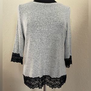 C D Petites, Lace Trim sweater, Size Small Petite